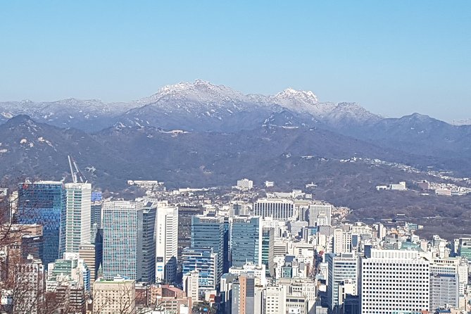 Best Walking Tour to Gyeongbok Palace N Bukchon With Expert