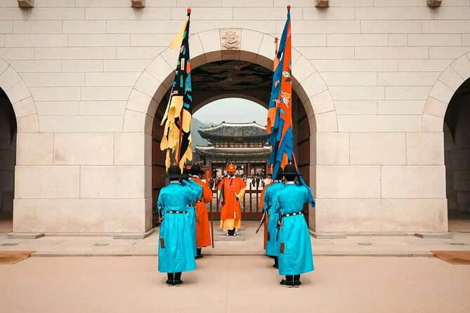 Discover Seoul: Local Life and History - Exploring Seouls Rich History