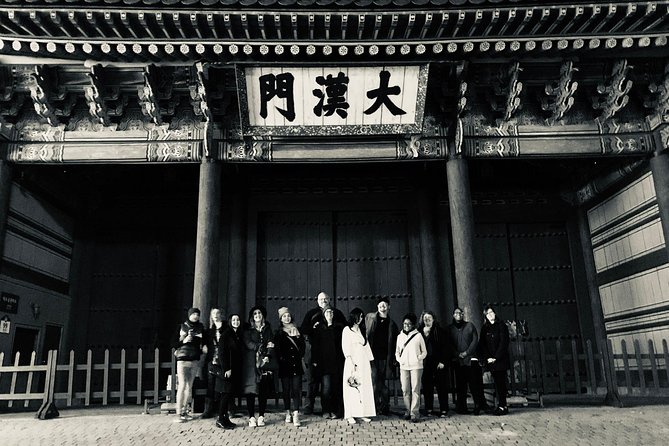 Evening Ghost Walking Tour in Seoul - Exploring Seouls Dark Side