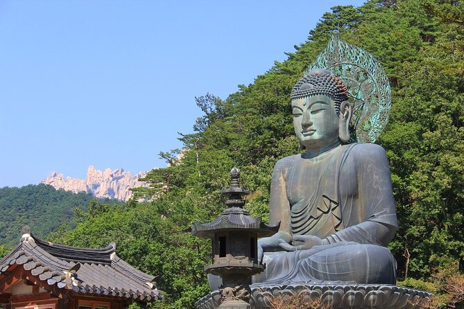 Day Trip to Mount Seorak and Naksansa Temple From Seoul - Exploring Mt. Seorak National Park