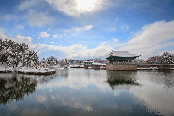 Full Day Private Gyeongju UNESCO Heritage Tour : a Glimpse Into Silla - Private Guides Expert Insights