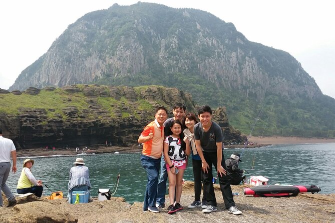 Full Package Tour of All Areas of Jeju Island-(East &South &West) - Highlights of Jeju Island Tour