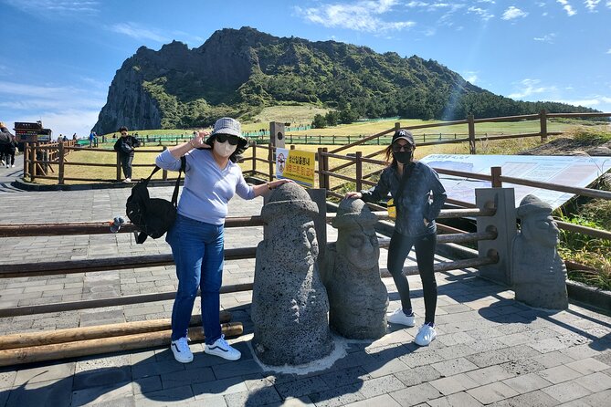 Half or Day Private Jeju Tour for Cruise Customer(A Lot of Experince Taxi Driver - Experience the Best of Jeju