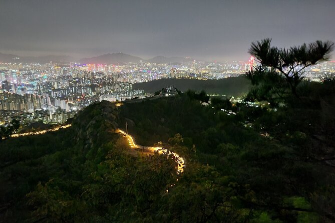 Inwangsan Hike & Historical Sites - Hiking Inwangsan Mountain at Night