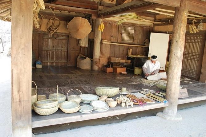 Korean Folk Village Half-Day Guided Tour From Seoul