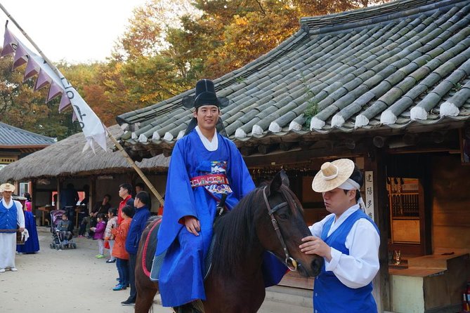 Namhansanseong UNESCO Historical Sites and Korean Folk Village-Private Tour