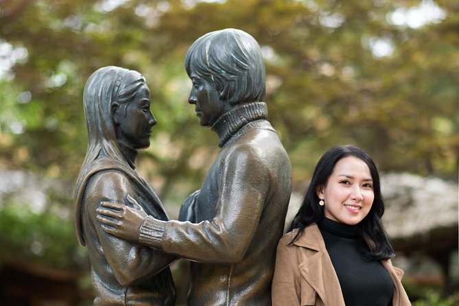 Private Nami Island Photo Shoot and Tour With a Photographer