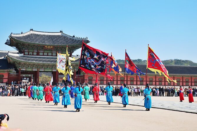 Small-Group Seoul Morning Royal Palaces Tour