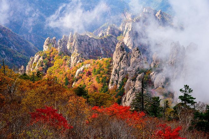 Breathtaking Autumn at Seoraksan National Park - Getting to Seoraksan From Seoul