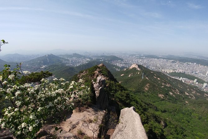 Bukhansan Mountain Private Hike With Lunch - Private Bukhansan Hiking Experience