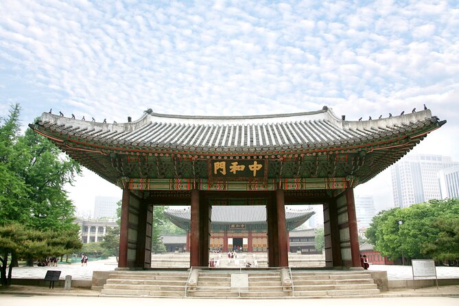 Seoul : Deoksugung Palace Half Day Walking Tour - Meeting and Ending Points