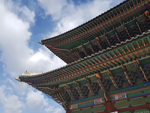 Seoul: Full-Day Royal Palace and Shopping Tour - Palace and Museum Visits