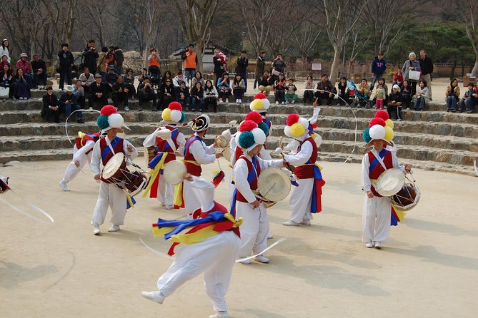 Suwon Hwaseong Fortress and Korean Folk Village Day Tour From Seoul - Itinerary and Schedule