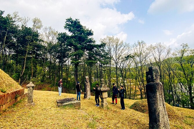 Korean Cemetery and Folklore Trek - Exploring the Cemetery Landscapes