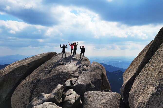 Hiking Adventure Bukhansan Highest Peak & Old Buddhist Temples Visit (Lunch Inc) - Guided Hike Details