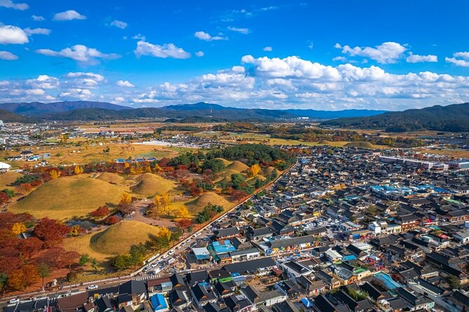 Historic and Natural Beauty- Gyeongju Autumn Foliage Day Tour - Experiencing Korean Culture