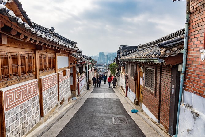 Private Tour Guide Seoul With a Local: Kickstart Your Trip, Personalized - What to Expect on Tour