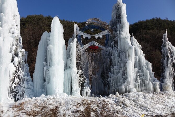 The Baegun Valley Village Chief Snow Festival & Strawberry Festival - Strawberry Picking and Jam Making