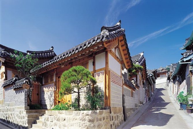 Seoul UNESCO Heritage Palace, Shrine, and More Tour - Exploring Seouls Heritage Sites