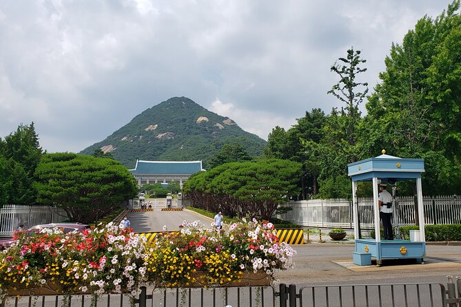 Gyeongbokgung Palace and Seoul Highlights (Small Group) - Important Tour Details and Policies