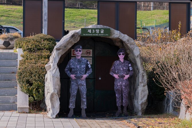 Exclusive Private DMZ Tour & War Memorial Hall or Suspension Bridge(No Shopping) - What to Expect and Essentials