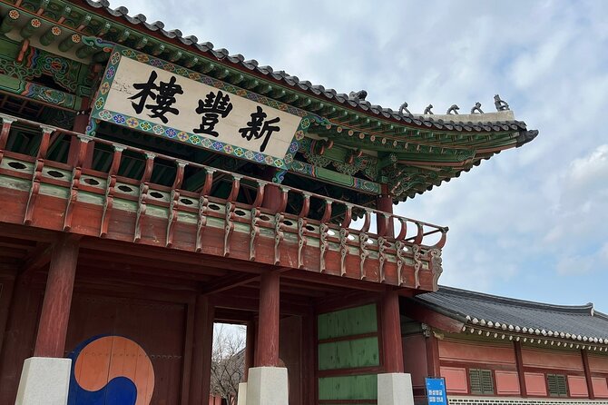 Half-Day Exploring the Beauty of Hidden City of Suwon Guided Tour - Suwons Hidden Gems and Landmarks