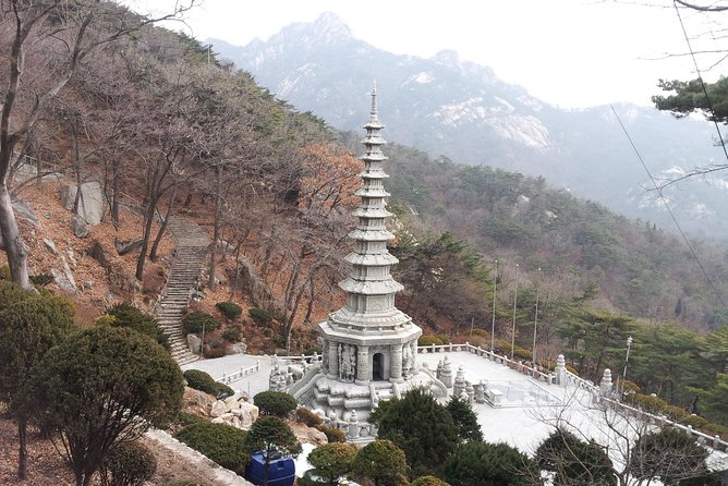 Private Hiking to Bukhansan & Korean Style Spa(Include Lunch) - Booking and Refund Policy