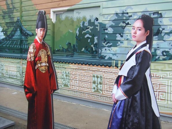 MBC Dae Jang Geum Park and Palace in Hanbok Tour - Just The Basics