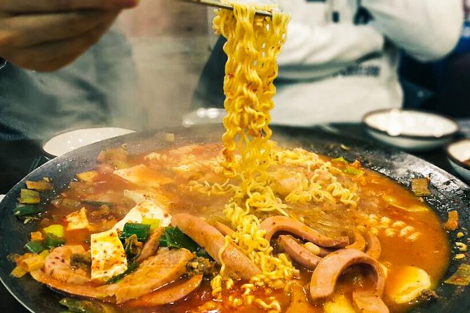 Night Food Tour in Seoul With Traditional and Modern Cuisine - Just The Basics