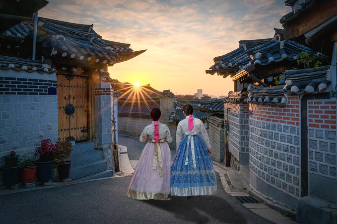 Historic Seoul: Explore Bukchon Hanok Village - A Private Guided Tour Experience