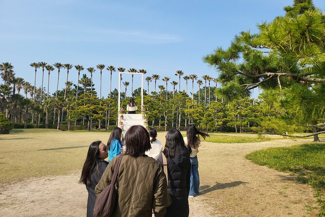 Jeju West Island Bus(Or Taxi )Tour Included Lunch & Entrance Fee - Meeting and Pick-Up Details