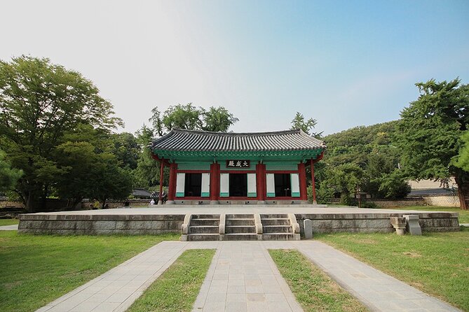 Korea Virtual Tour From Jeonju, Meeting TRADITION Ktourtop10 - Meet Your Local Guide