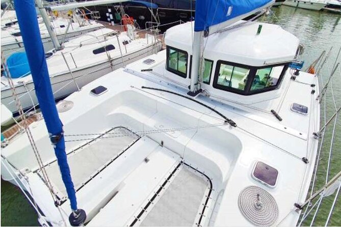 Private Catamaran Yacht Tour in Han River - What to Expect on Board