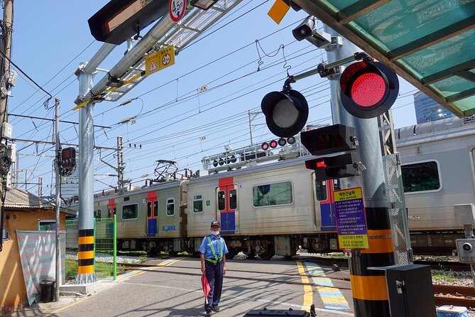 [Seoul Live Virtual Tour With Oraegage] Yongsan-Gu Where Old Meets New - Tour Logistics and Details