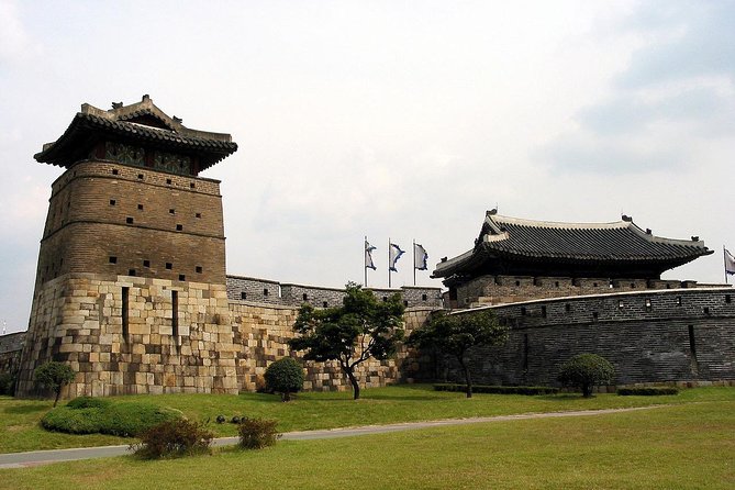 UNESCO World Cultural Heritage Site - Suwon Hwaseong Fortress Private Day Trip - What to Expect on Tour