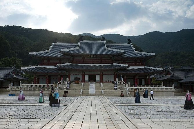 Day Trip to Yongin Daejanggeum and Korean Folk Village From Seoul - Reviews and Ratings Analysis