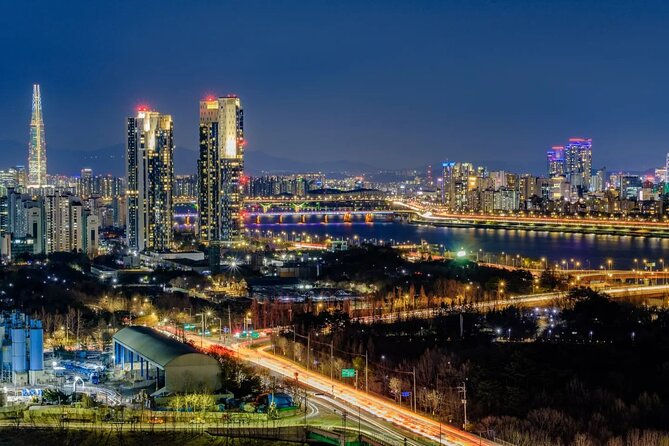 Following the Enchanting Lights of Seouls Night View - Yongyangbong Peaks Panoramic Delight