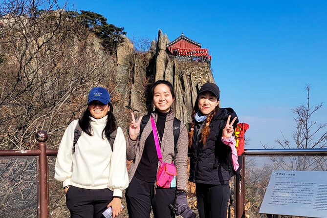 Gwanaksan Hike & Old Buddhist Temple Visit (Lunch Inclusive) - What to Expect on Tour