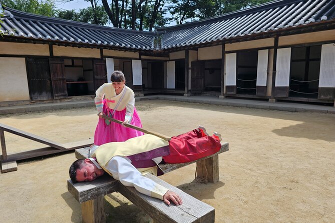 Korean Folk Village / Hanbok Experience / Tea Time [Hotelpickup] - Cancellation and Refund Policy