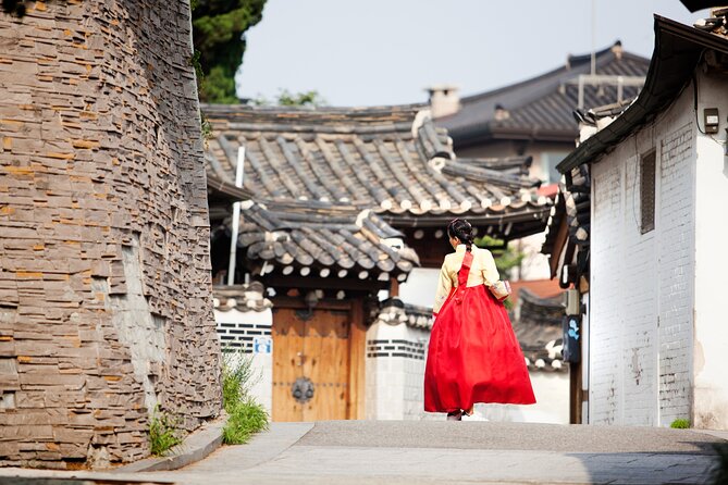 [Seoul Live Virtual Tour With Oraegage]Stories Beyond the Hanok Doors in Jongno - Reviews From Fellow Travelers