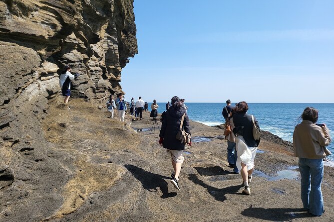 Jeju West Island Bus(Or Taxi )Tour Included Lunch & Entrance Fee - What to Expect on the Tour