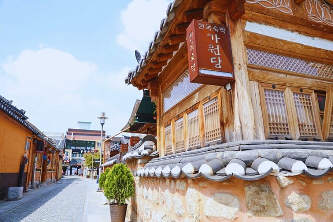 Jeonju Shuttle Bus Service & Hanbok Experience(From Seoul/Busan) - Tour Schedule and Itinerary