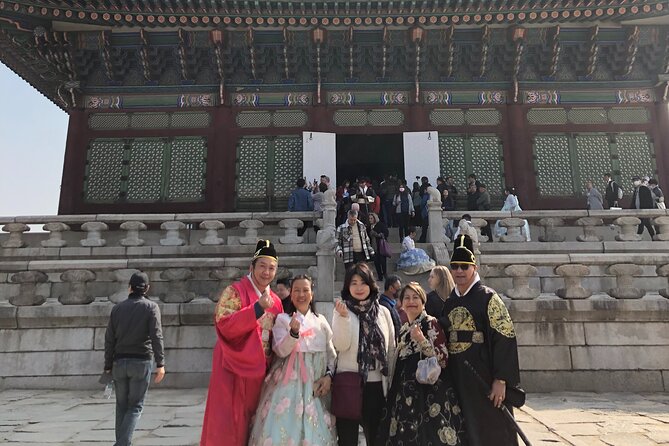 Royal Palace and Traditional Villages Wearing Hanbok Tour - Cancellation and Refund