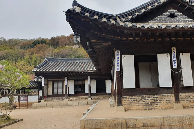 Chosun Story Tour at Korean Folk Village - Getting Ready for the Adventure