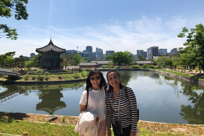 Seoul Private Car Tour With a Premium Guide - Booking and Pricing Information