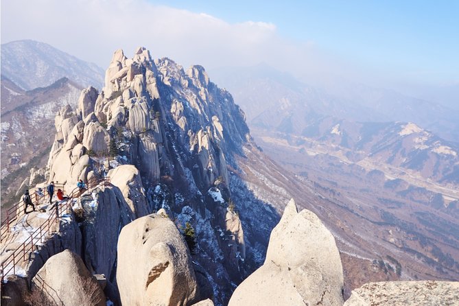 Mount Seorak and Sokcho Customizable Private Tour - Tour Overview and Inclusions