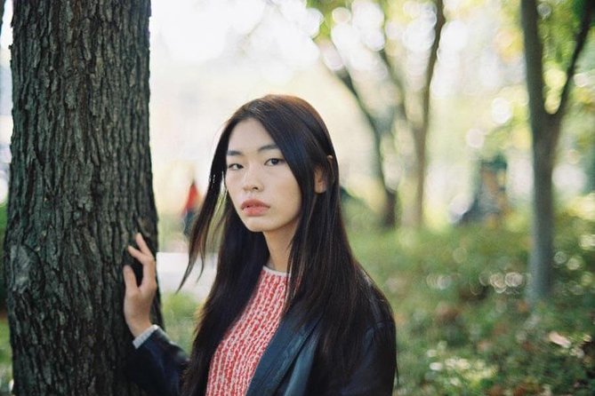 Private Photo Session With a Local Photographer in Chuncheon