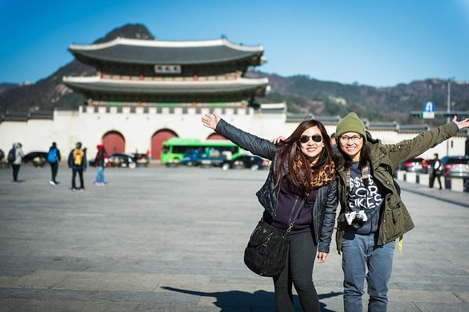 Private Photo Session With a Local Photographer in Seoul