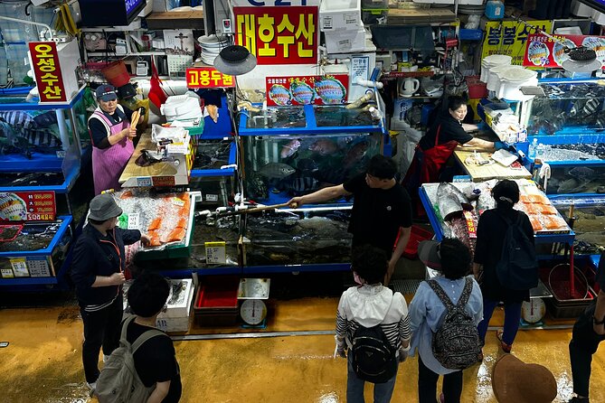 Korean Market Adventure With Chef Yie - Noryangjin Fish Market - Seasonal Fish Selection Process