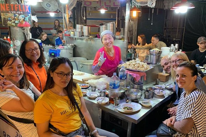 Night Market Food Tour - Foodie Delights and Local Beverages